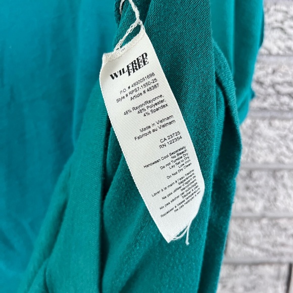 Aritzia Wilfred Free Oversized Turquoise Knit tunic - Picture 4 of 4